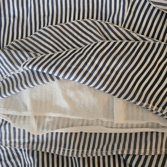 Elizabeth Crosby Pippa Faux Wrap Flutter Sleeves Gray White Stripe Dress  Size S - Picture 12 of 12